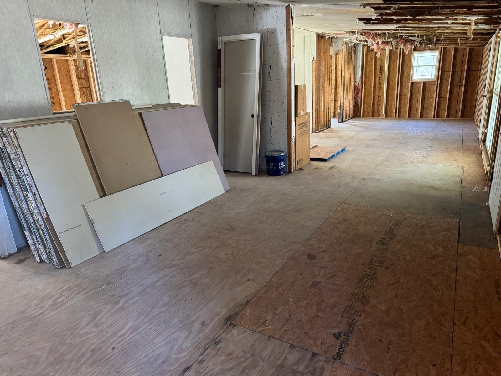 Image 9 of 32 For 13395 65th Court