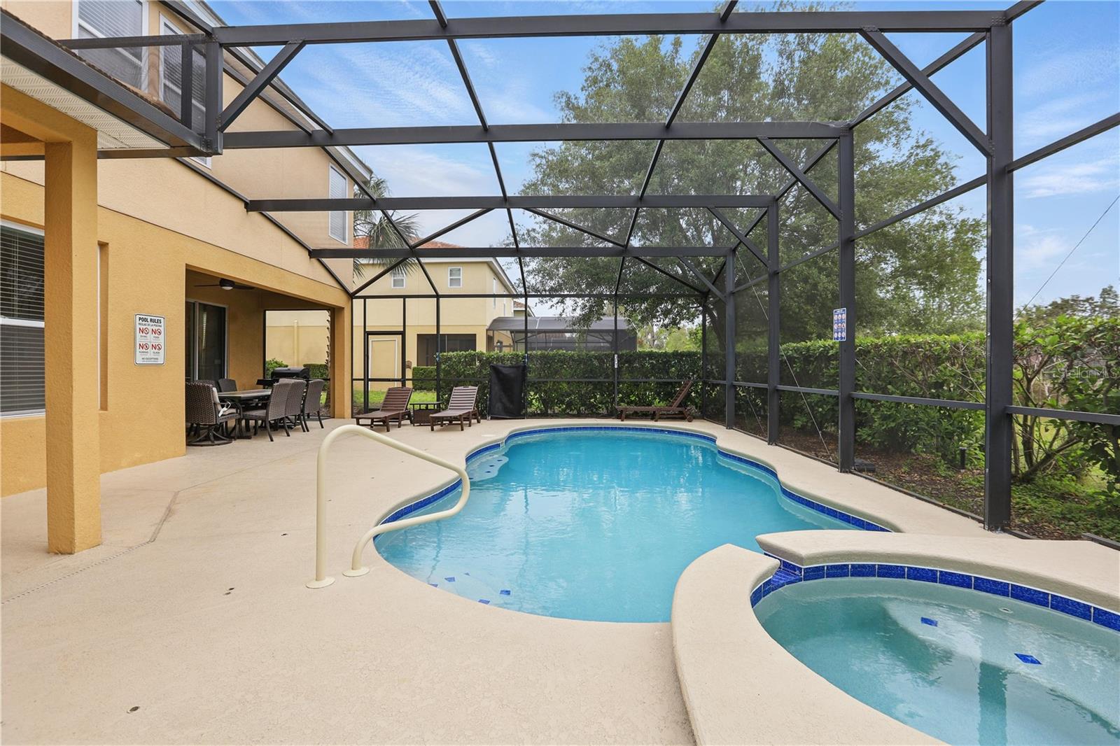 Image 45 of 65 For 4147 Oaktree Drive