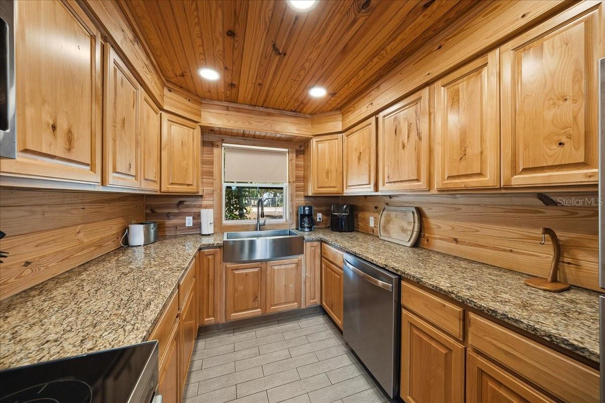 Image 7 of 61 For 15120 240th Court