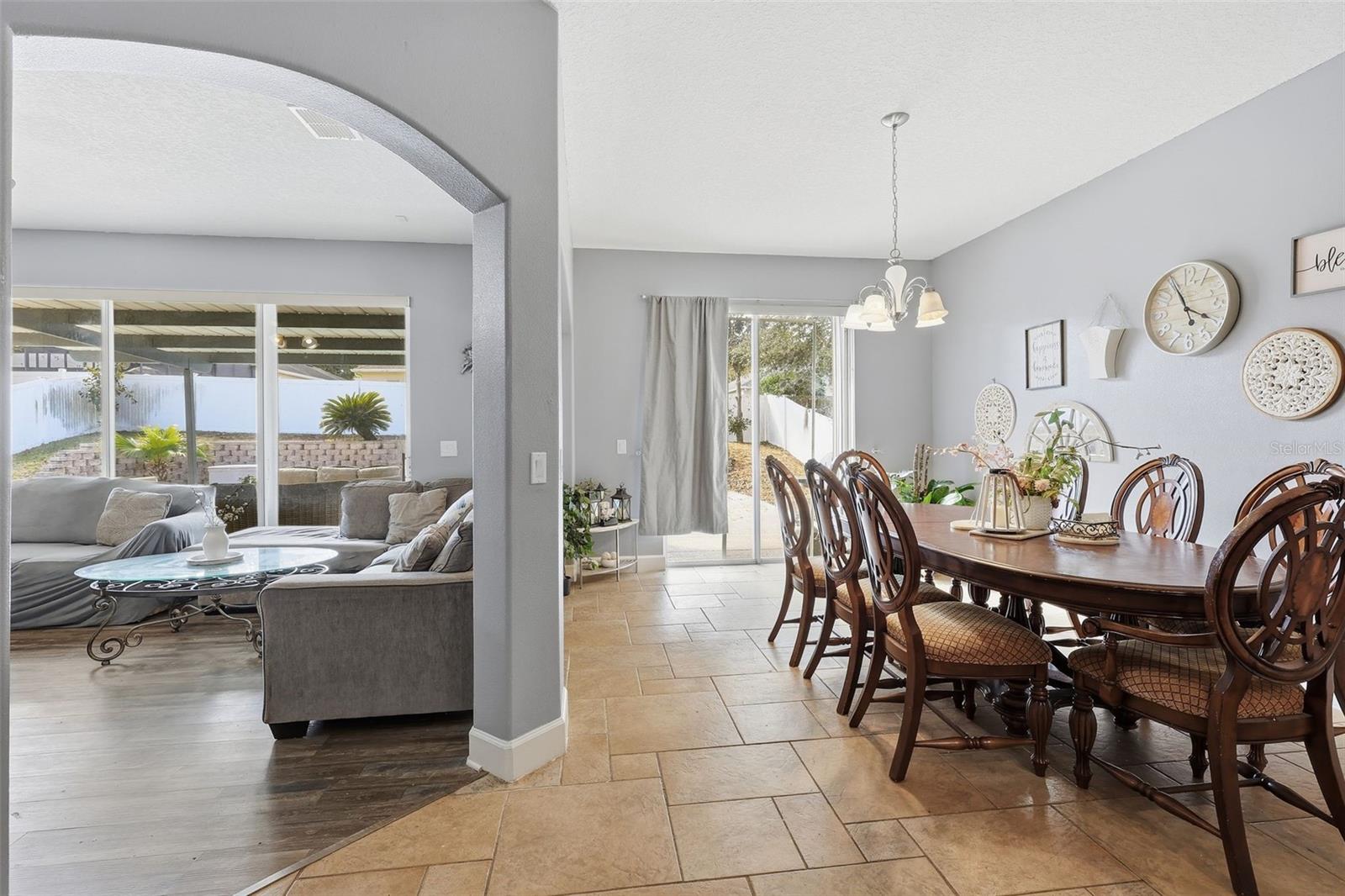 Image 14 of 43 For 5047 Rishley Run Way