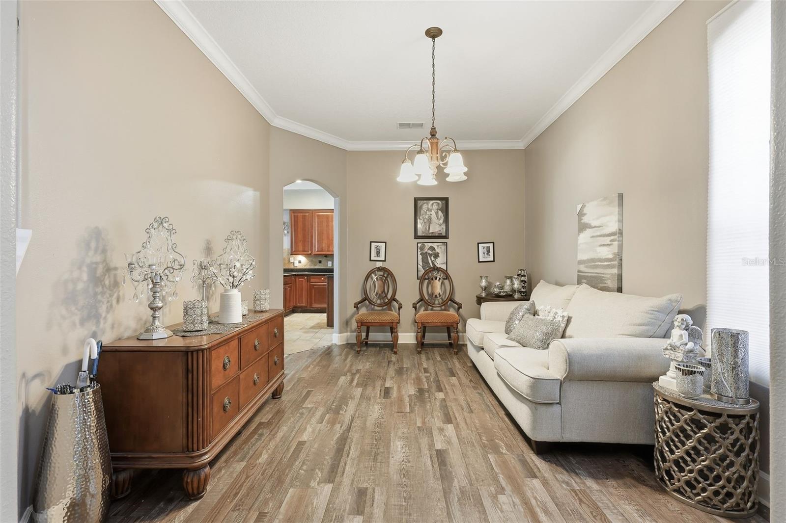 Image 9 of 43 For 5047 Rishley Run Way