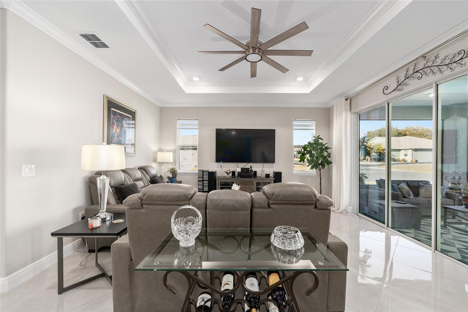 Image 11 of 47 For 8003 95th Court