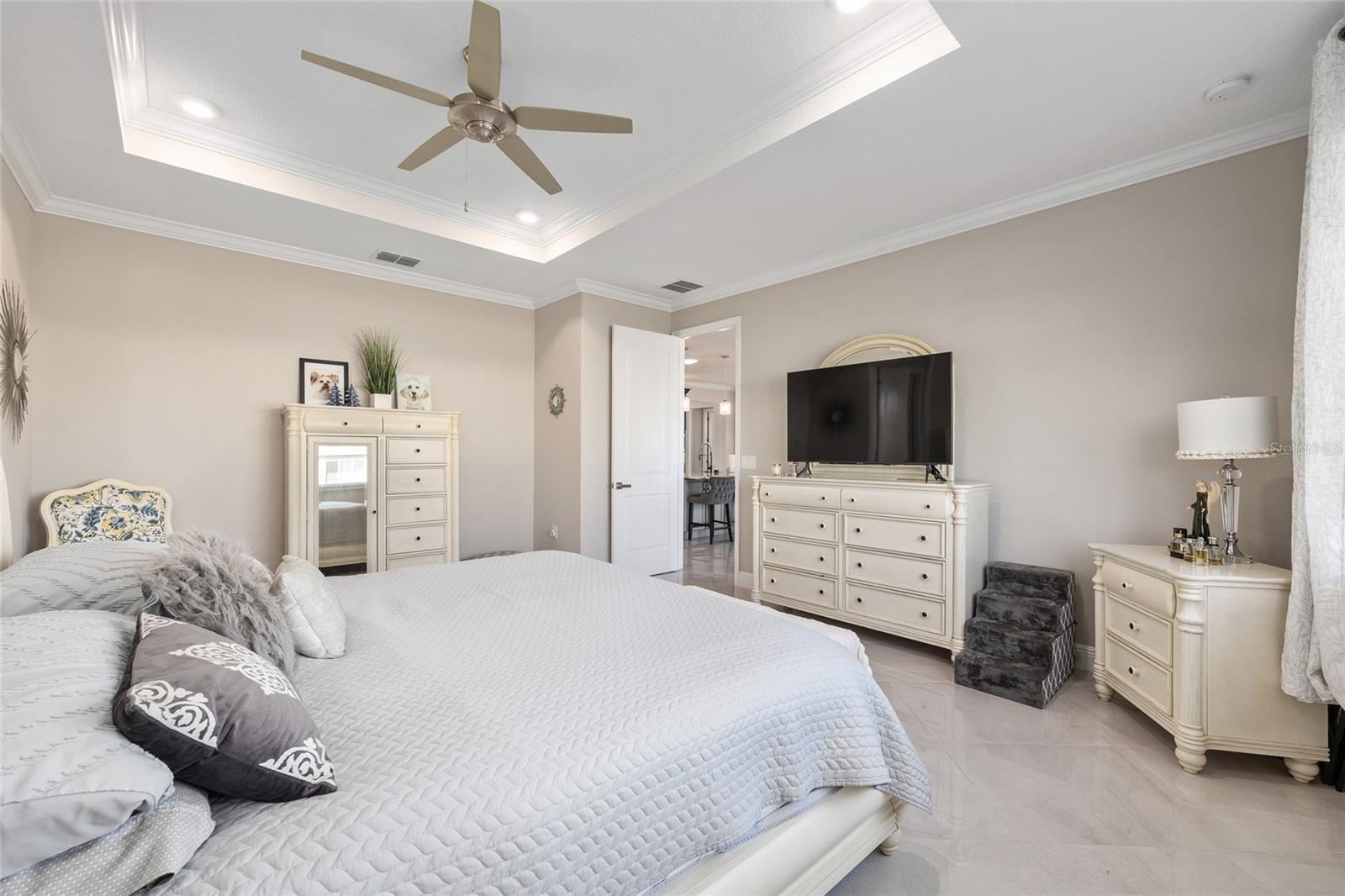 Image 22 of 47 For 8003 95th Court