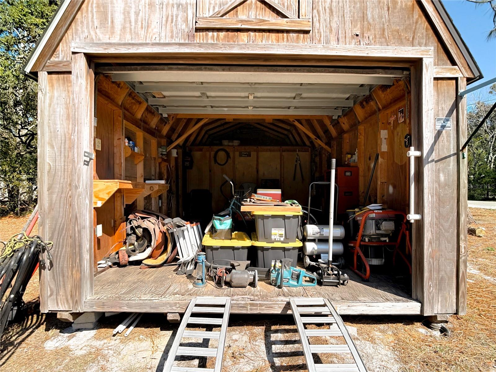 Image 11 of 41 For 14711 Grayoak Lane