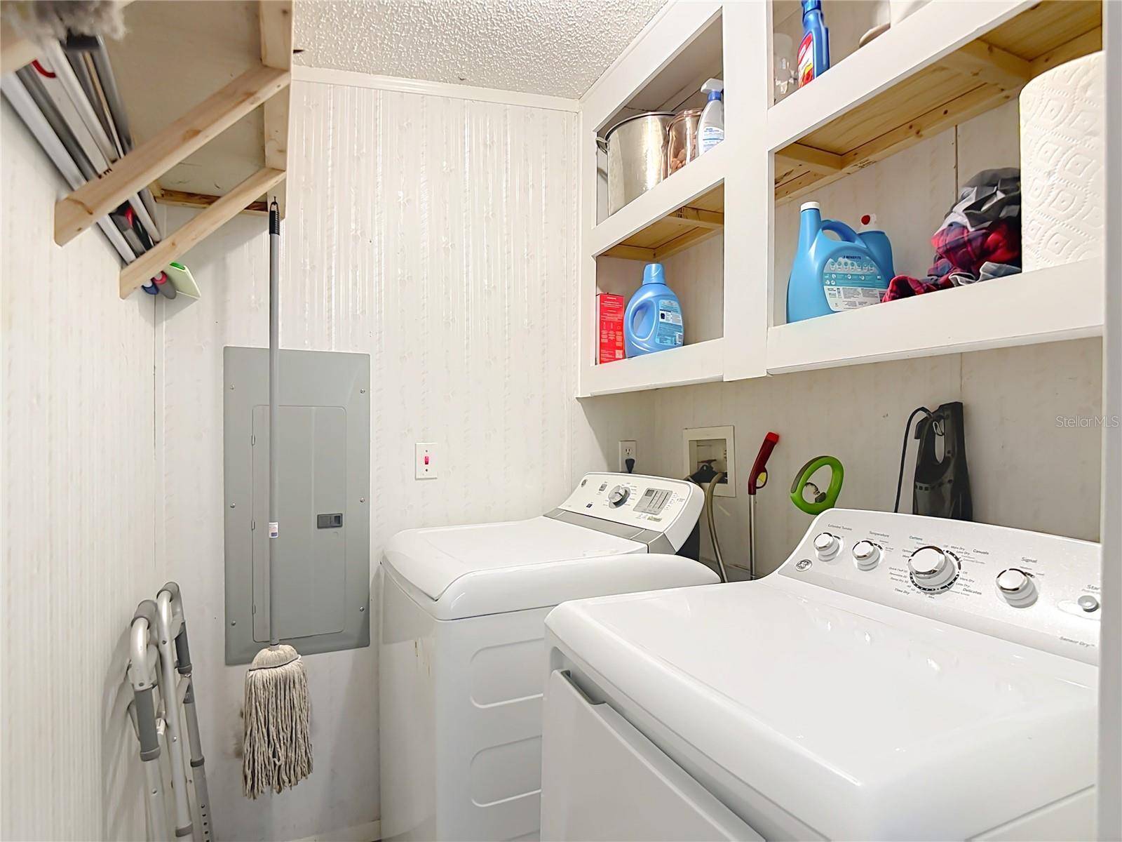 Image 30 of 41 For 14711 Grayoak Lane