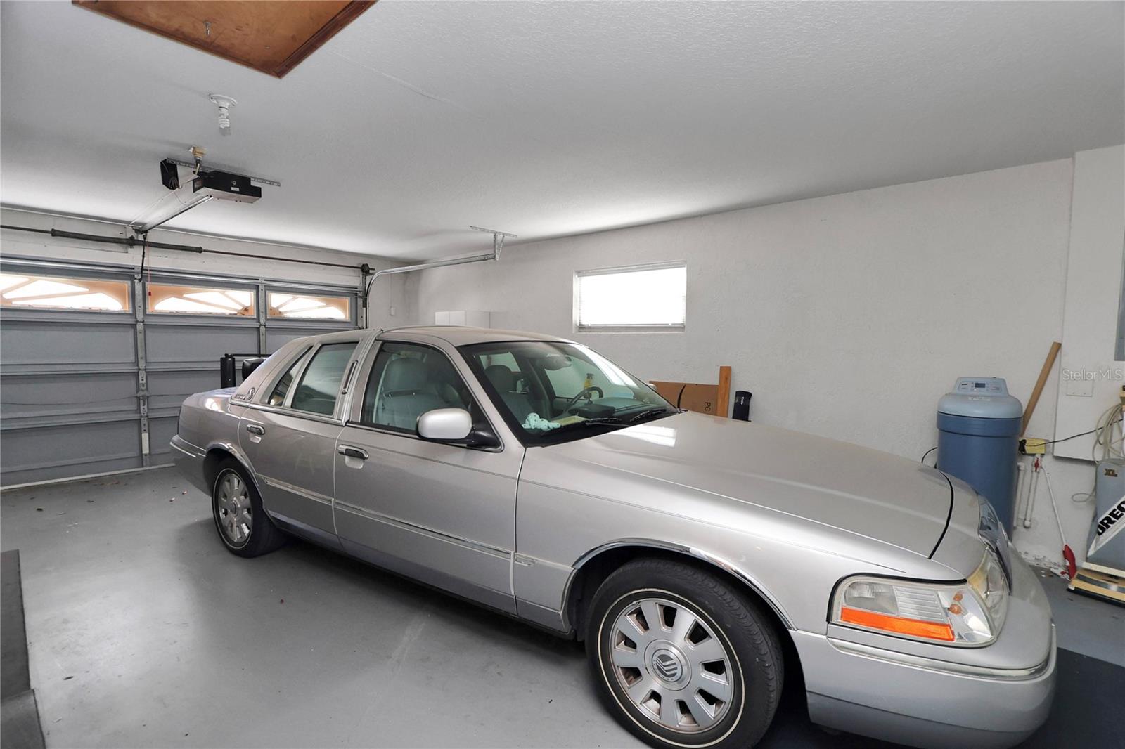 Image 24 of 27 For 8319 108th Loop