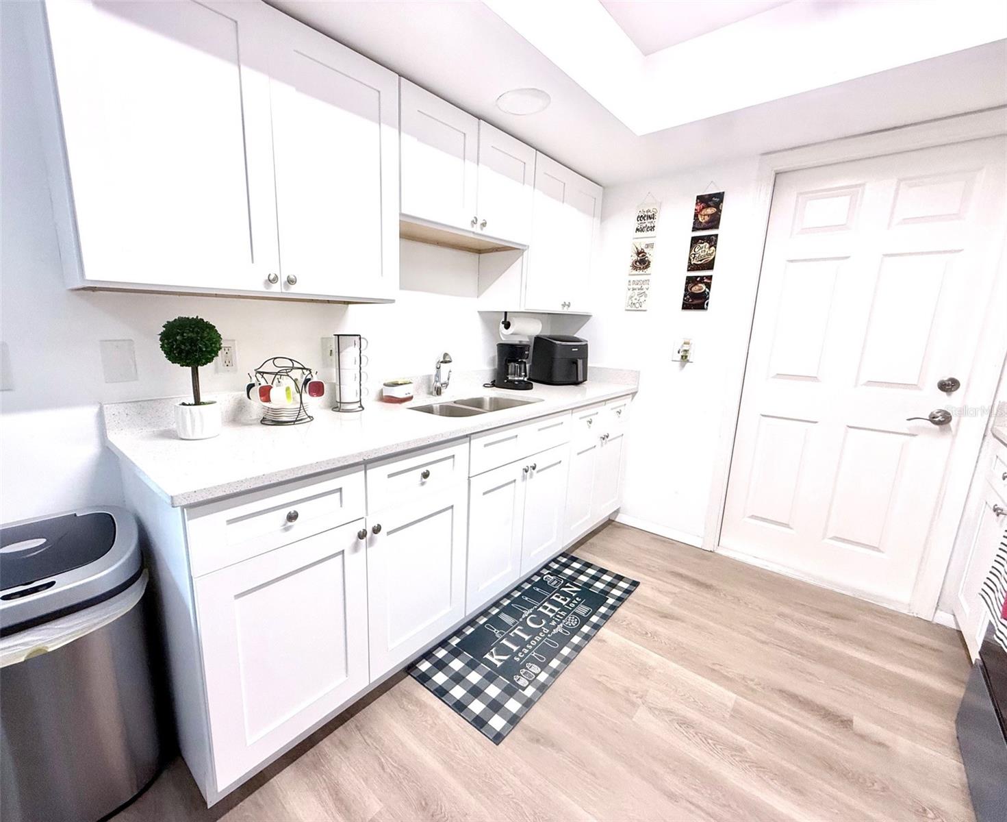 Image 13 of 45 For 11264 Schult Terrace