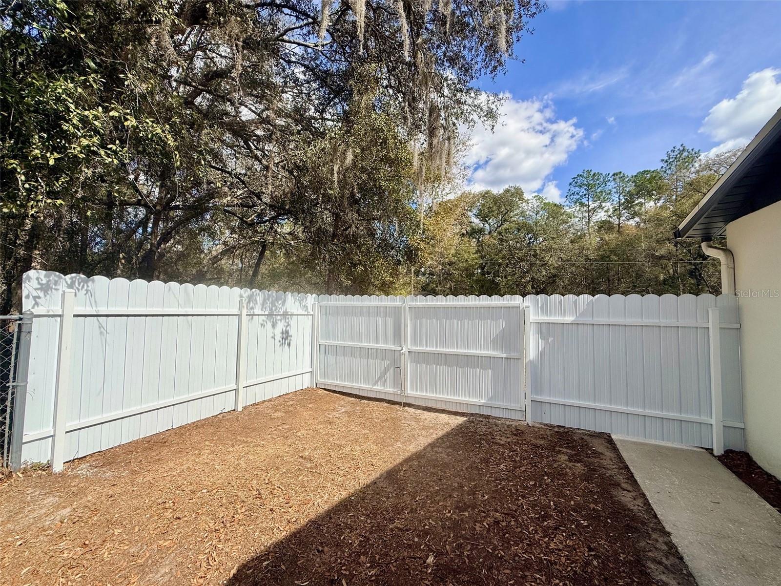 Image 40 of 45 For 11264 Schult Terrace