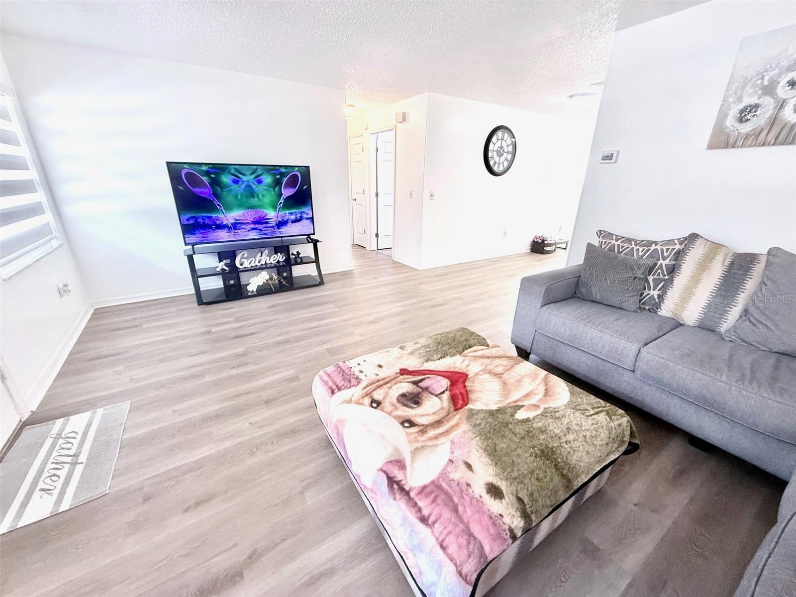 Image 6 of 45 For 11264 Schult Terrace