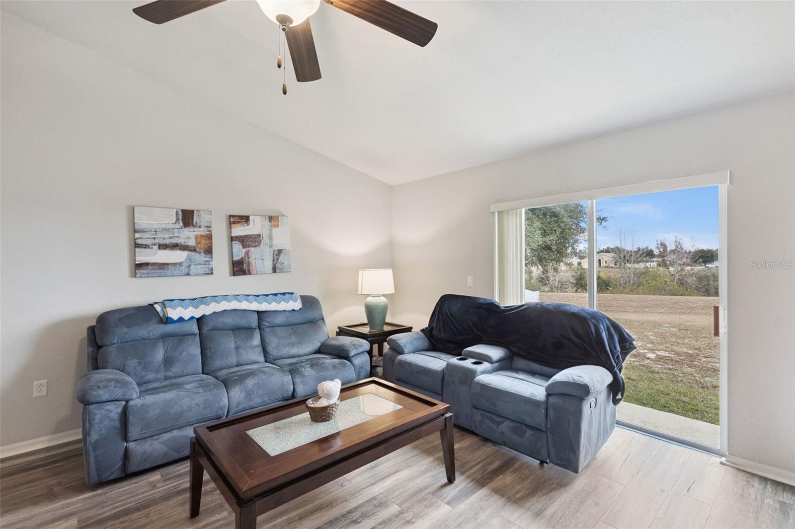 Image 10 of 31 For 202 Highland Meadows Place