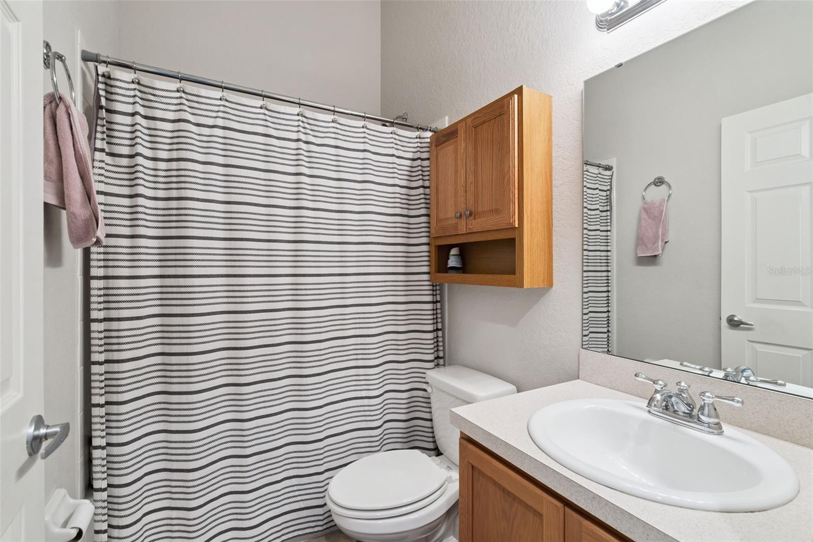 Image 14 of 31 For 202 Highland Meadows Place