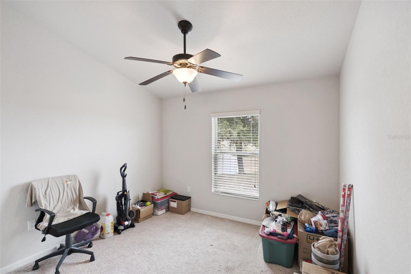 Image 15 of 31 For 202 Highland Meadows Place