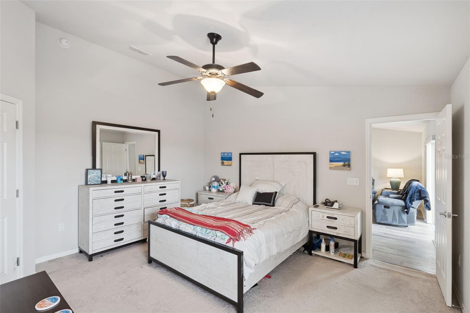 Image 17 of 31 For 202 Highland Meadows Place