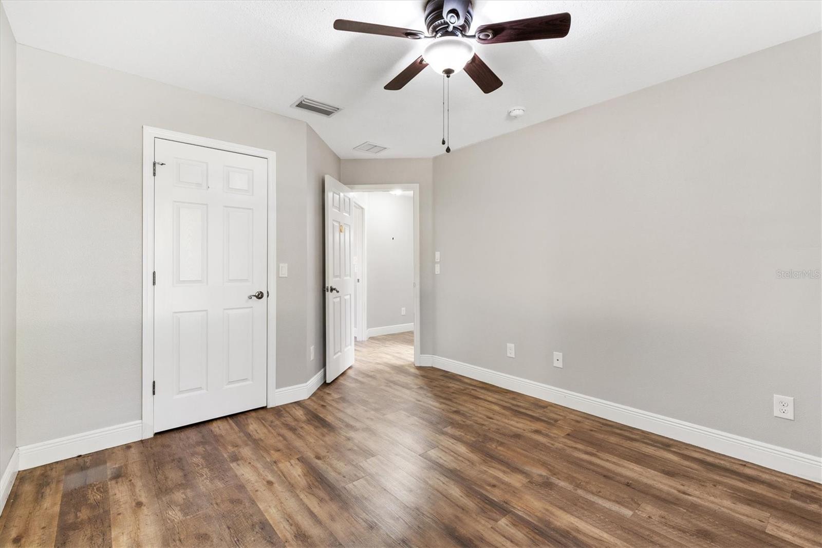 Image 22 of 29 For 1804 Wingspread Drive