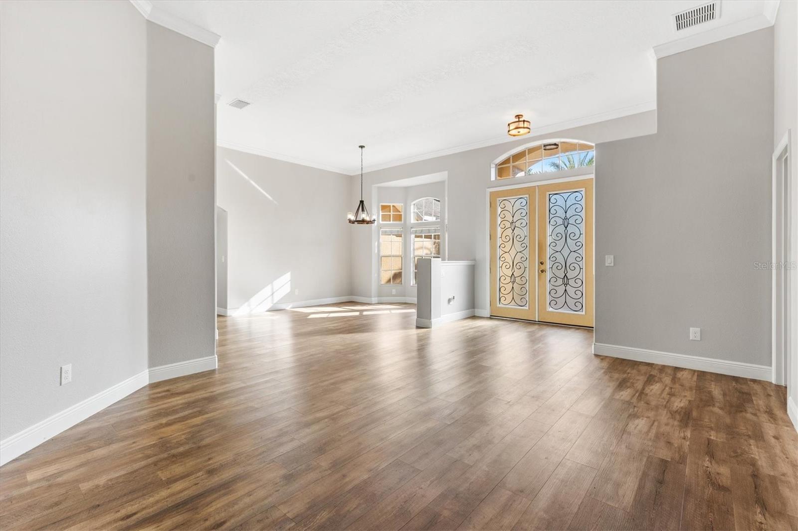 Image 6 of 29 For 1804 Wingspread Drive