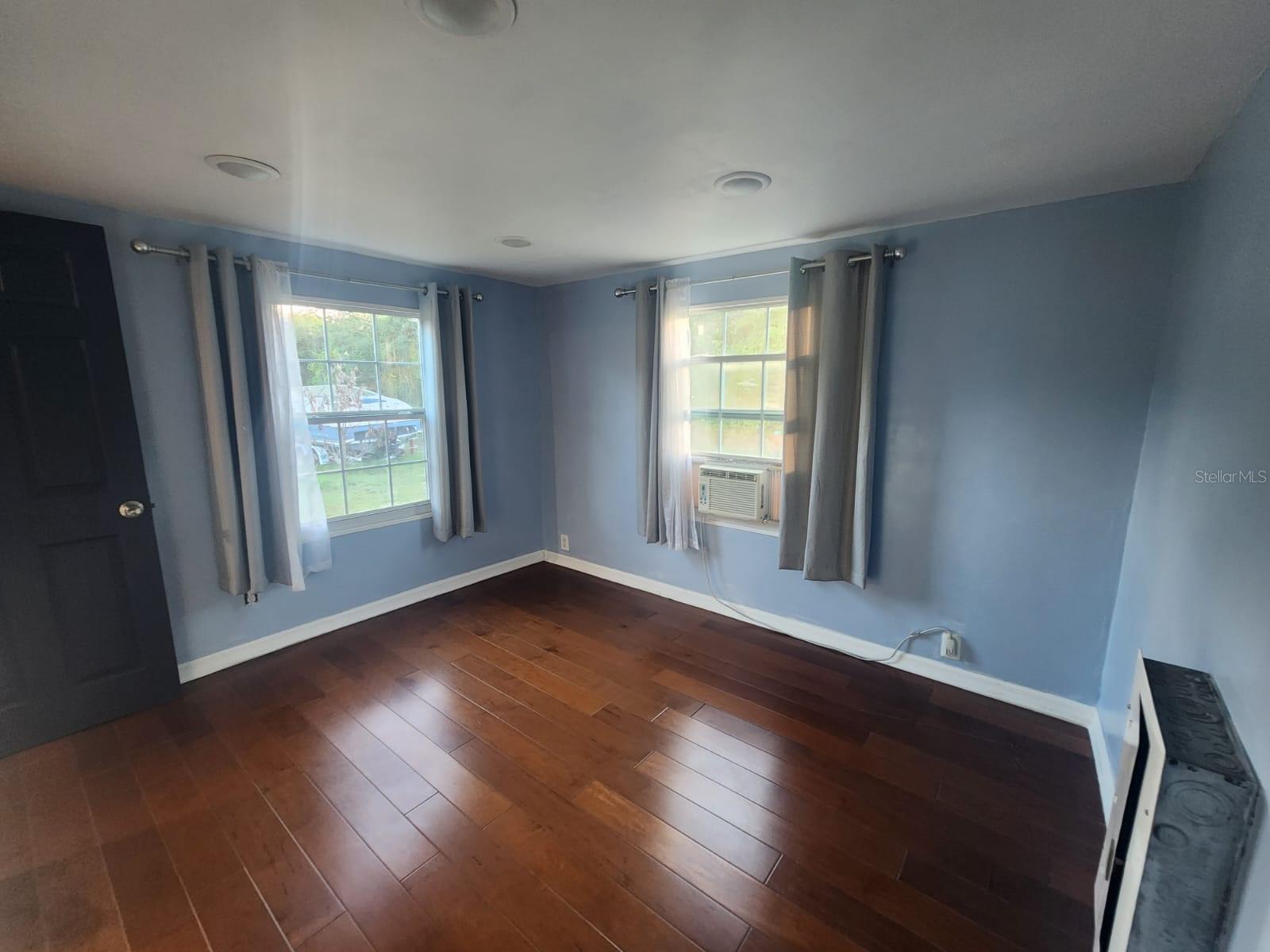 Image 10 of 22 For 17155 17th Circle