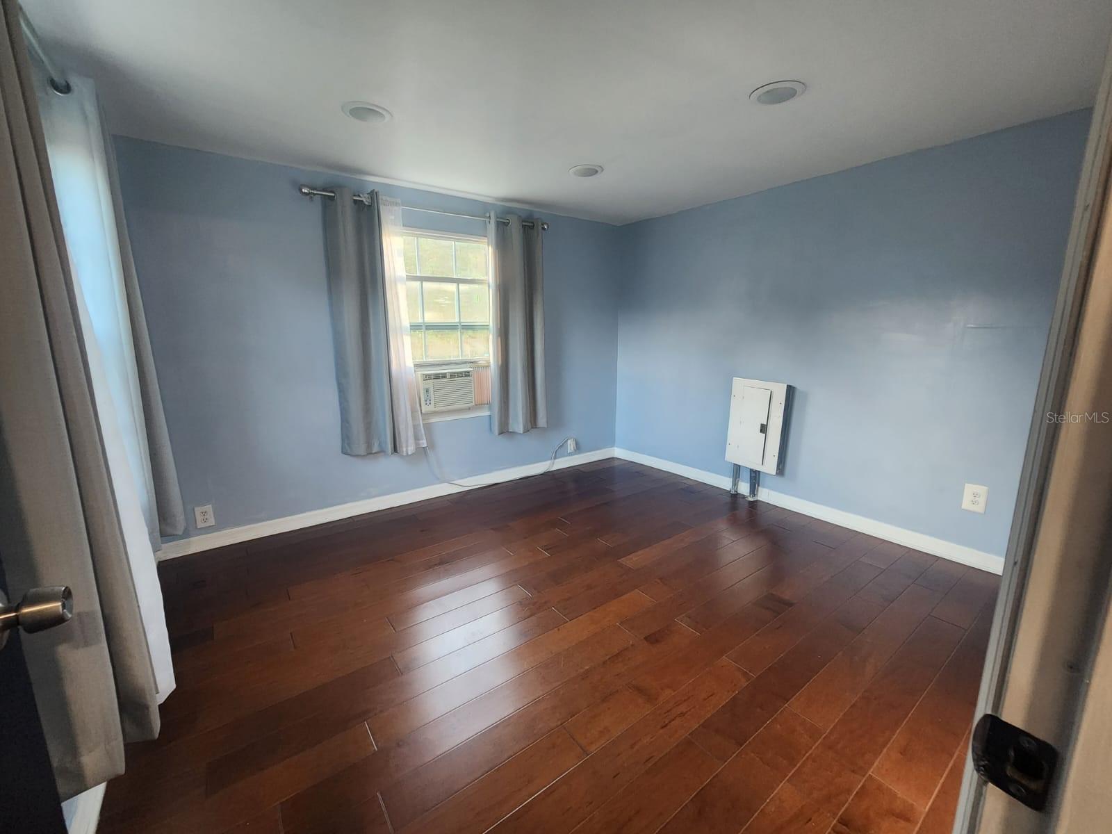 Image 11 of 22 For 17155 17th Circle