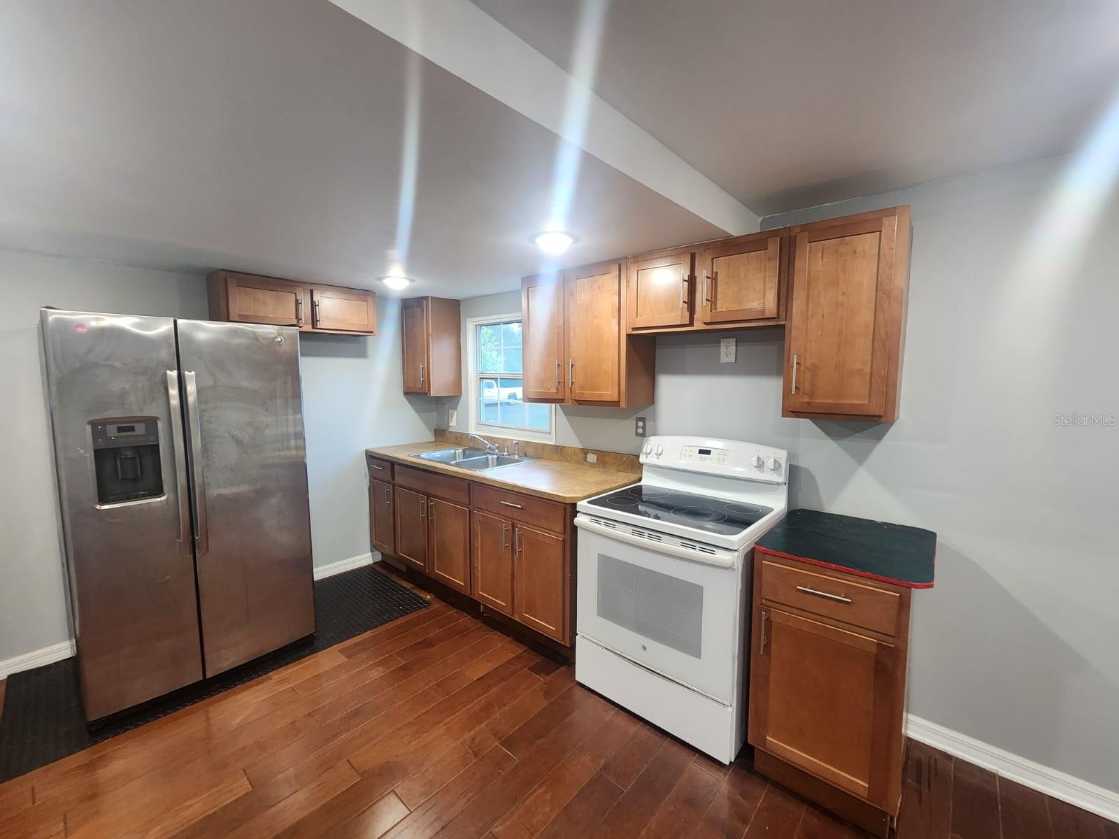 Image 6 of 22 For 17155 17th Circle