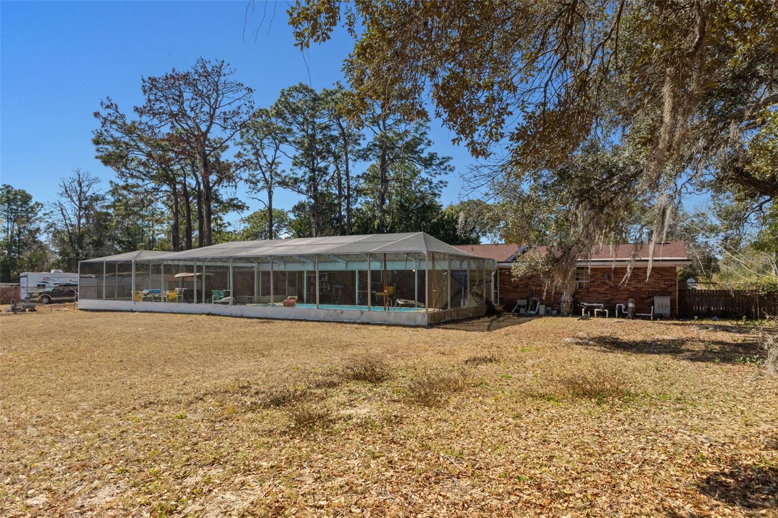 Image 48 of 58 For 265 Thayer Avenue