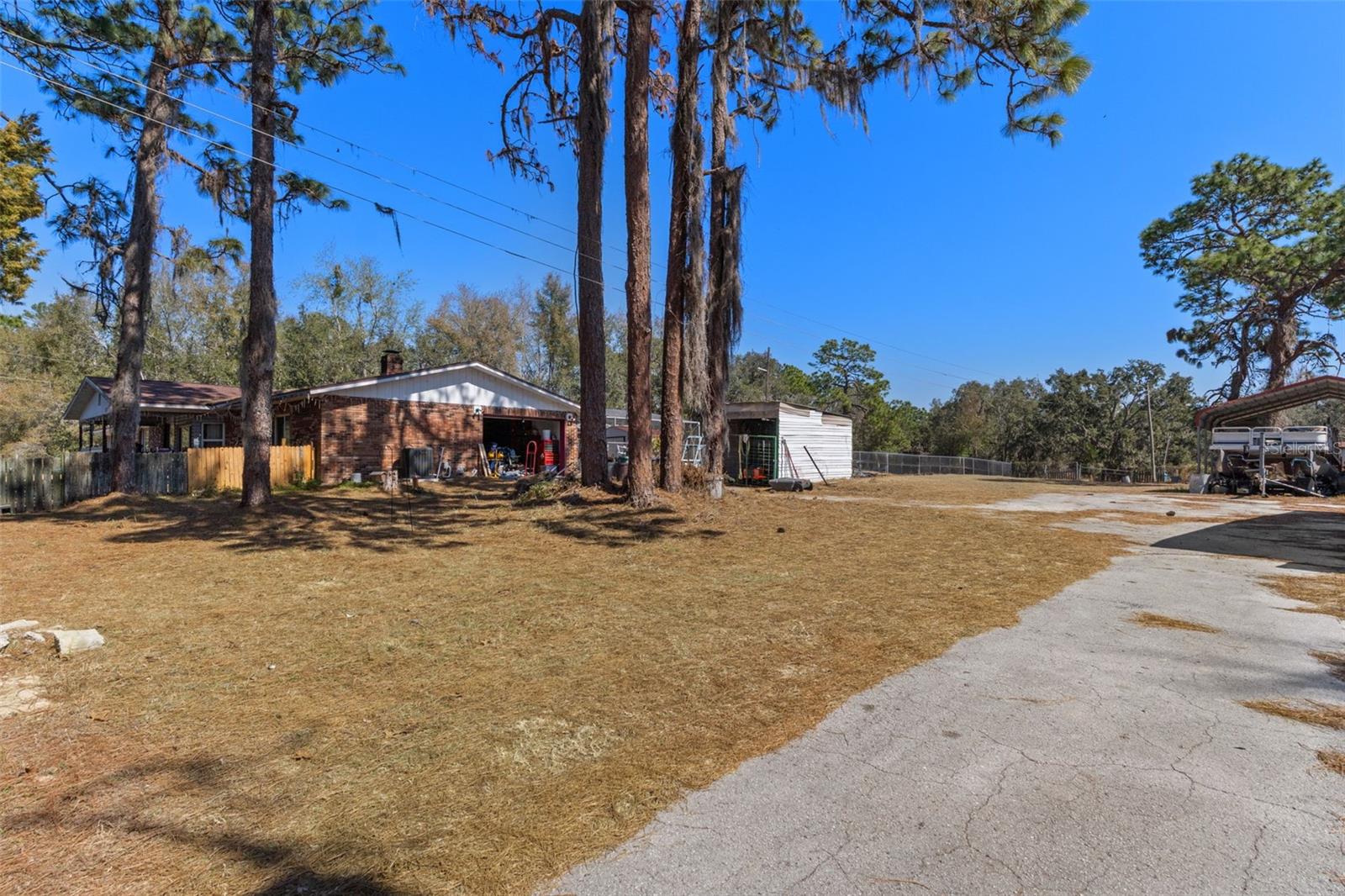 Image 6 of 58 For 265 Thayer Avenue