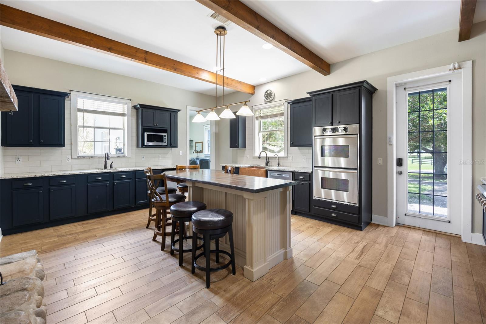 Image 12 of 52 For 25 69th Place