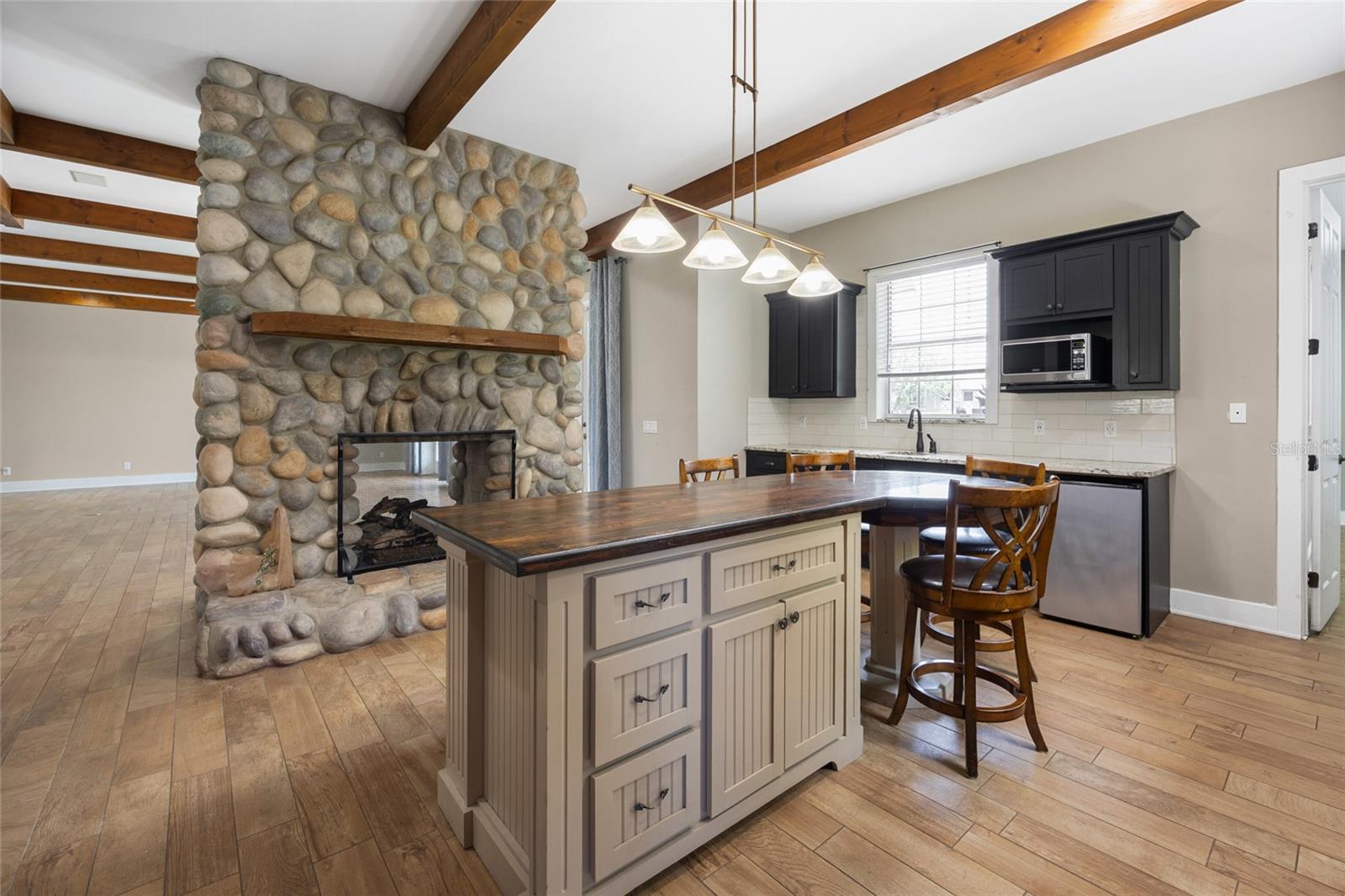 Image 13 of 52 For 25 69th Place