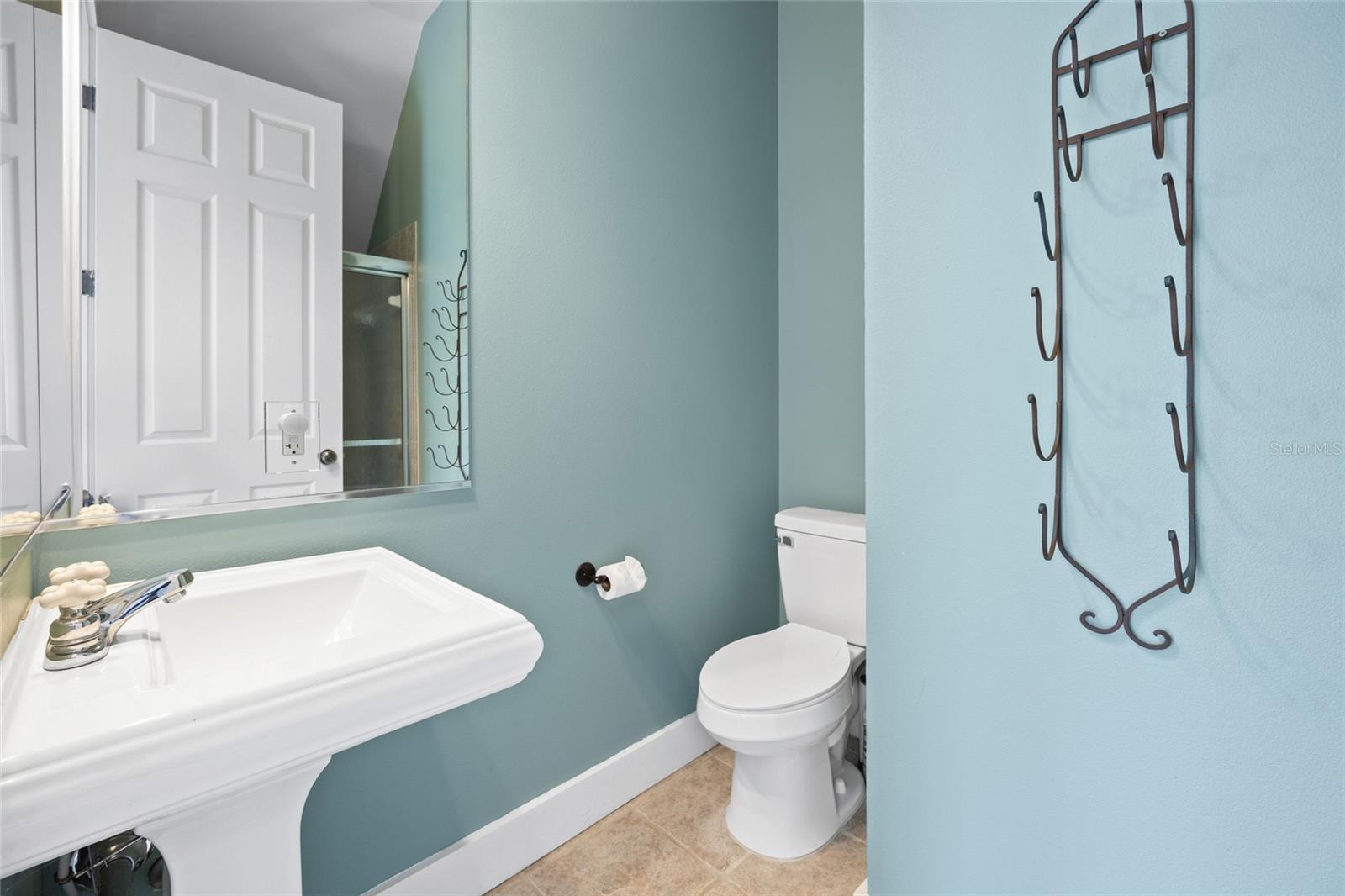 Image 24 of 52 For 25 69th Place