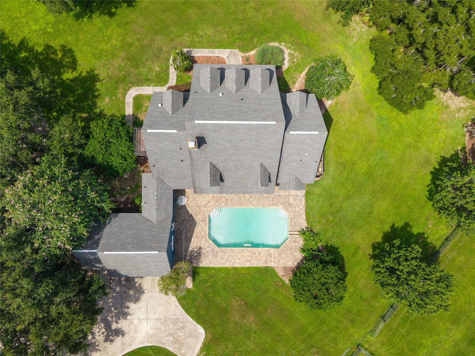 Image 38 of 52 For 25 69th Place