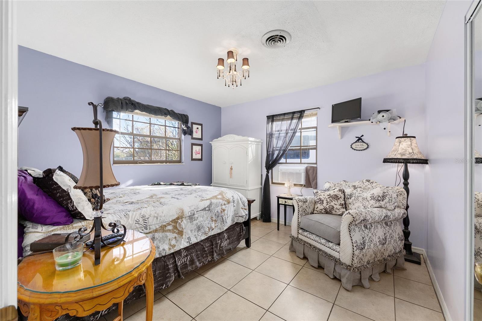 Image 16 of 62 For 825 165th Street