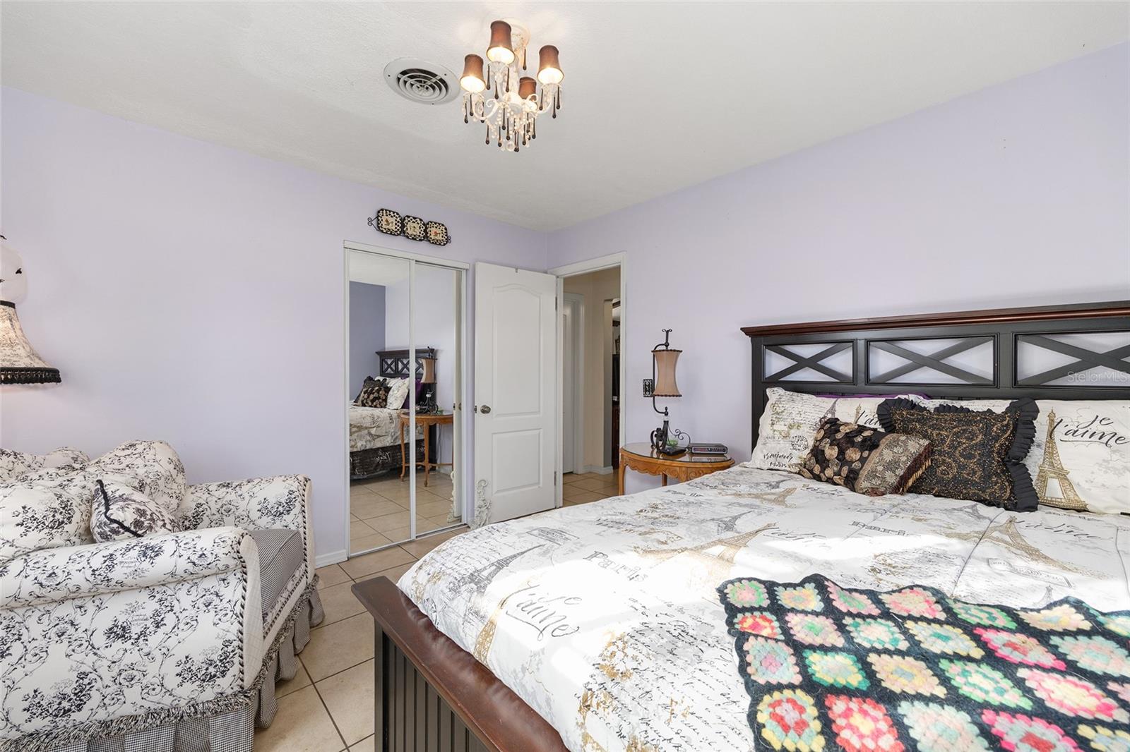 Image 17 of 62 For 825 165th Street