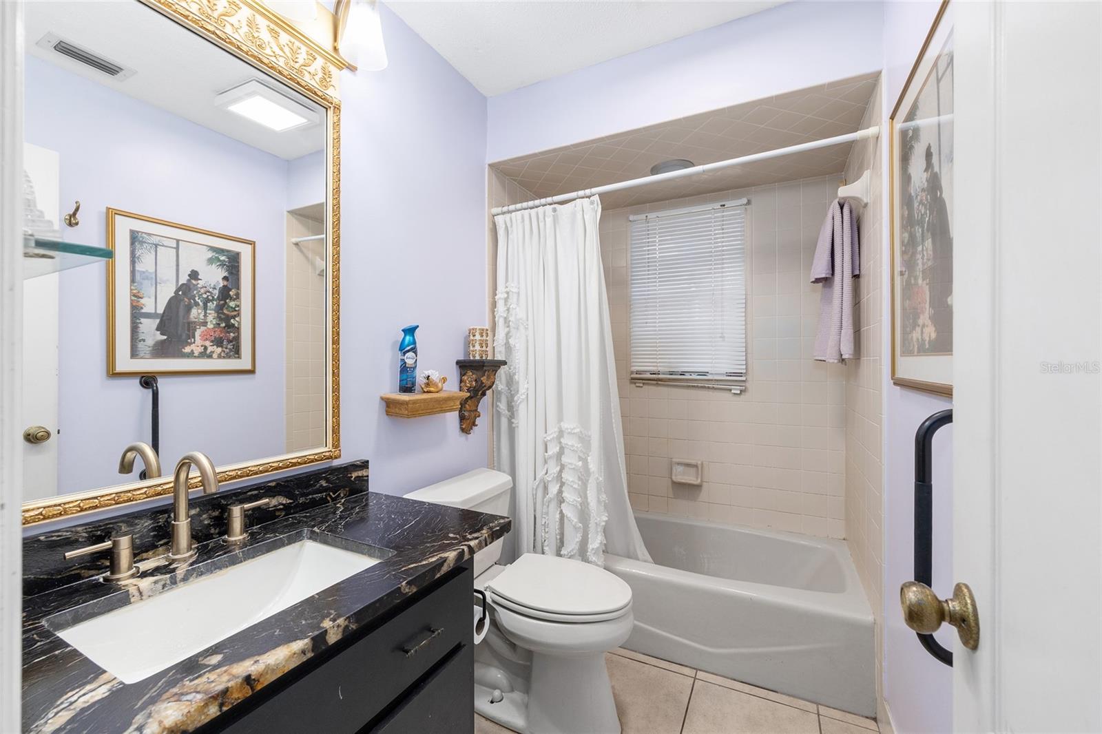 Image 18 of 62 For 825 165th Street