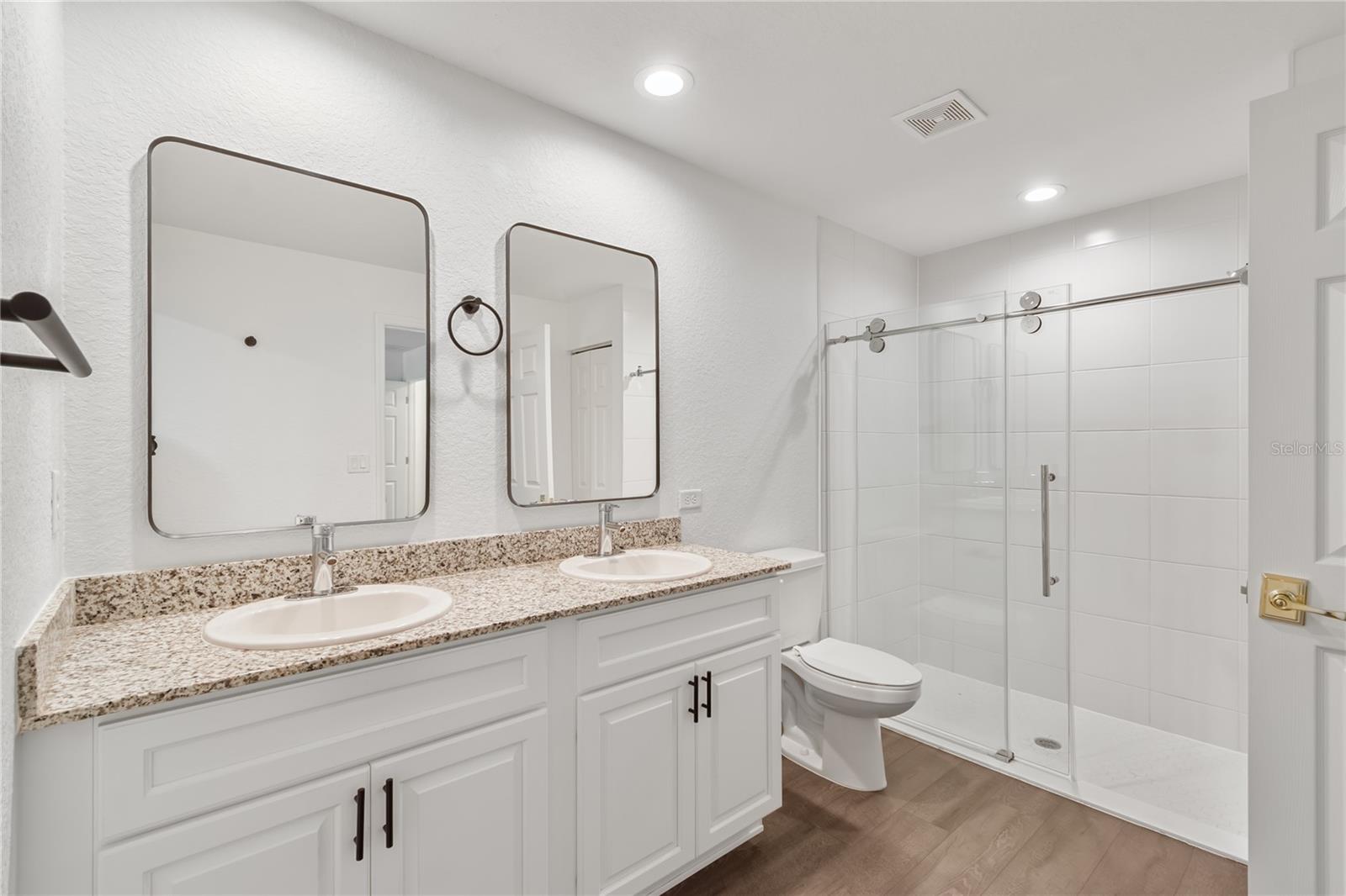 Image 24 of 29 For 9069 156th Street