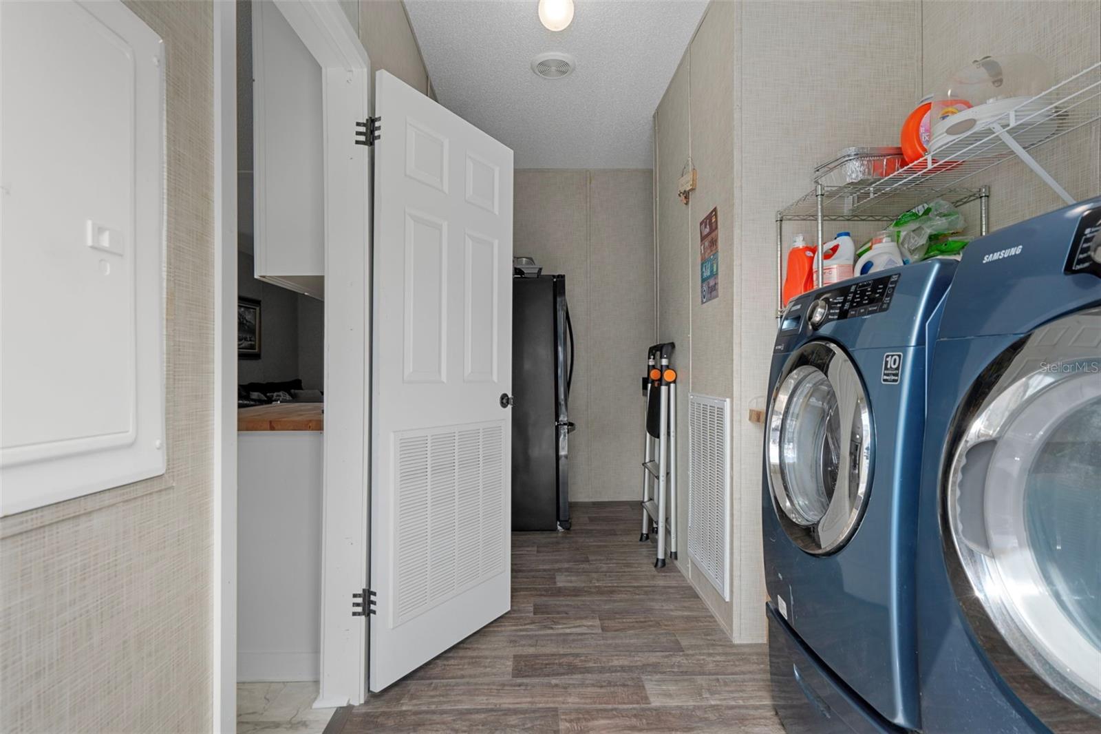 Image 31 of 35 For 6310 Orange Lane