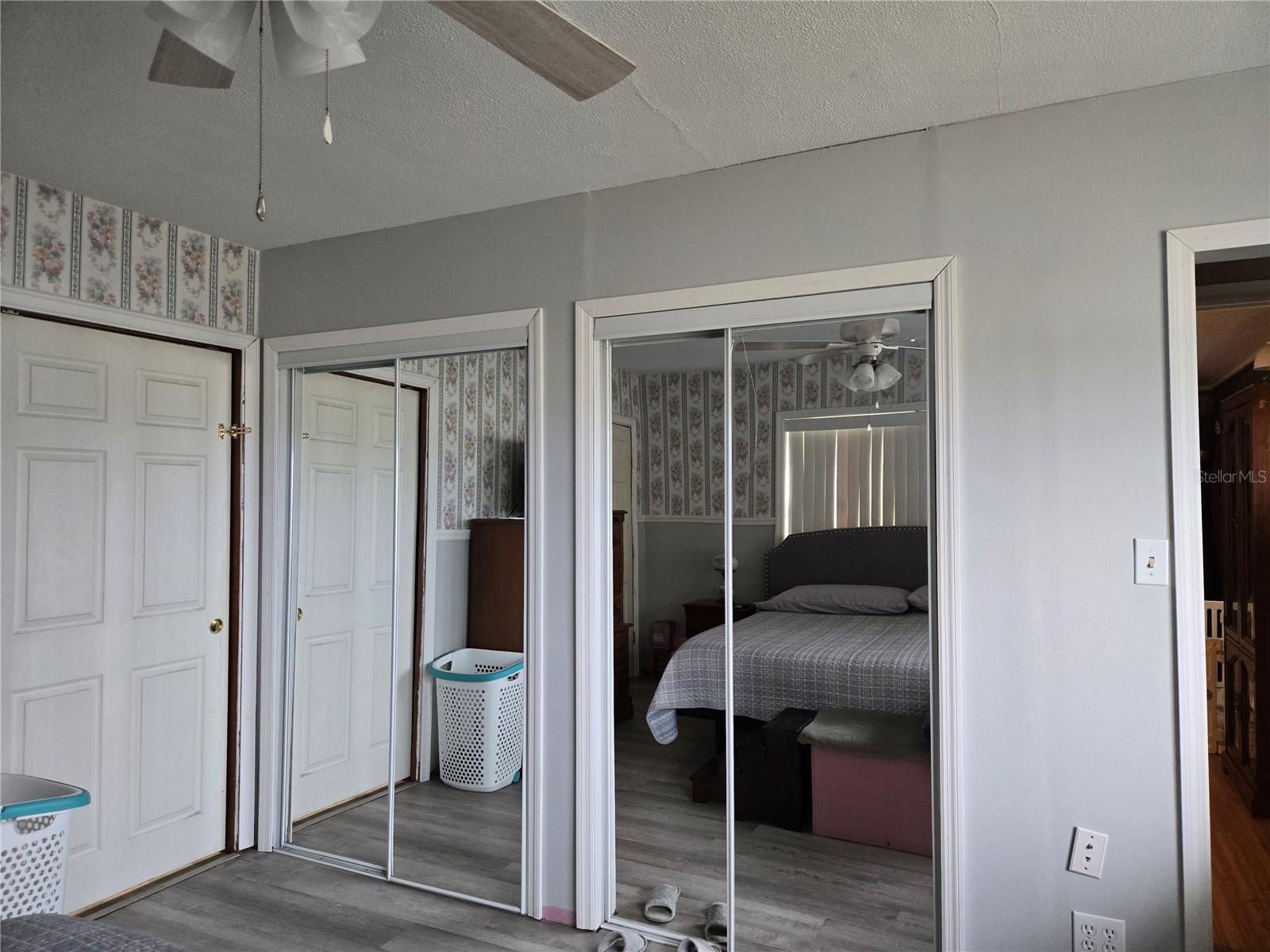 Image 19 of 22 For 2327 Cr 528  