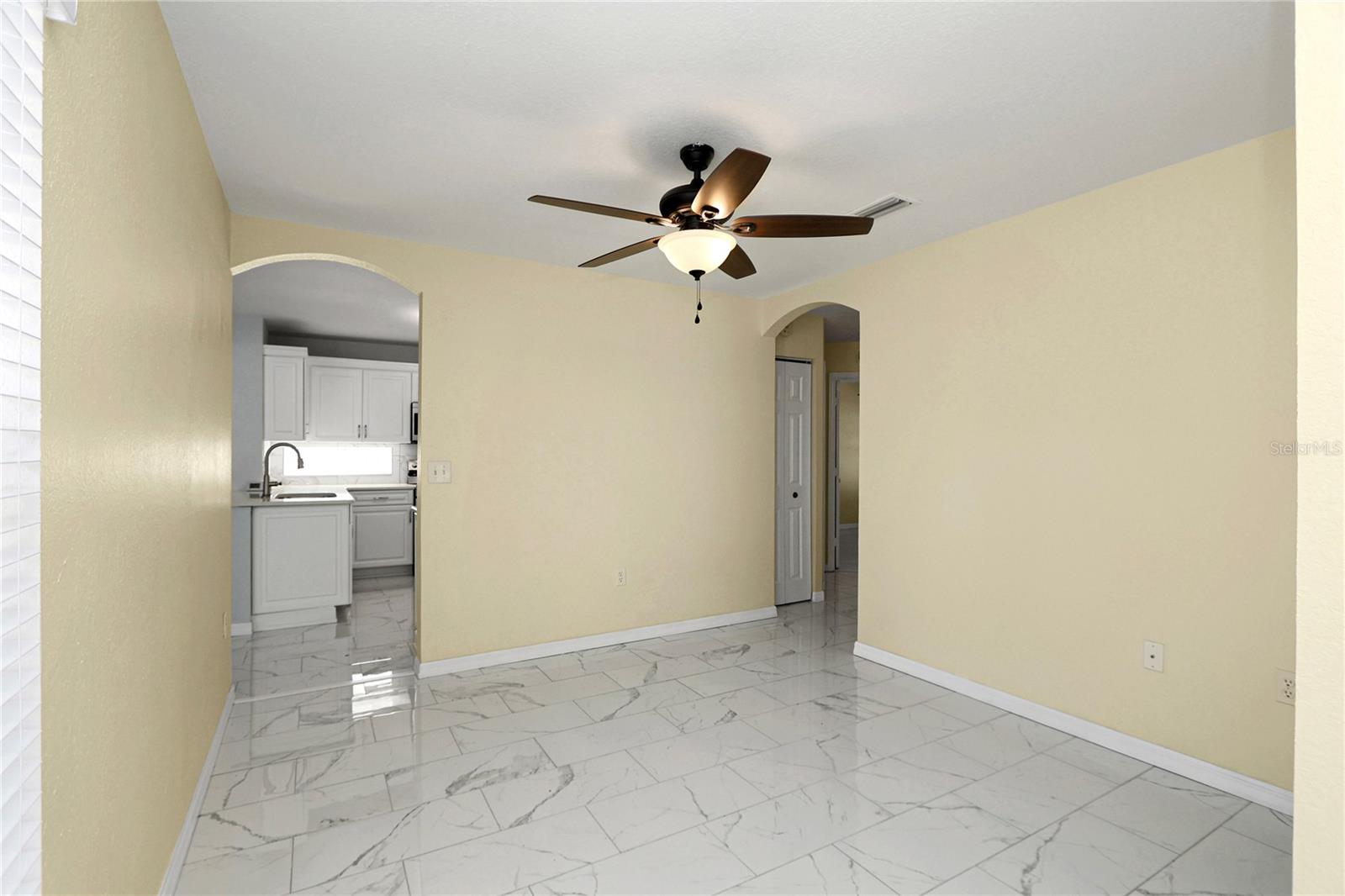 Image 4 of 36 For 7336 115th Place