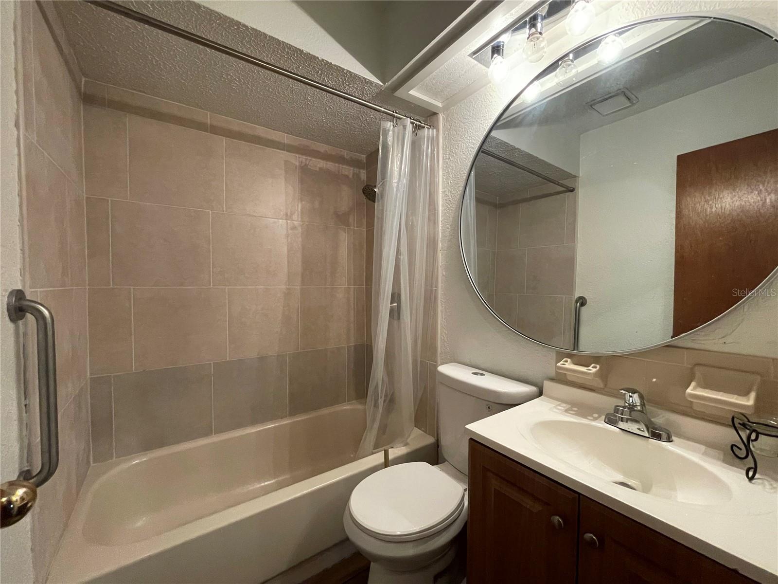 Image 5 of 12 For 9875 Orchard Street