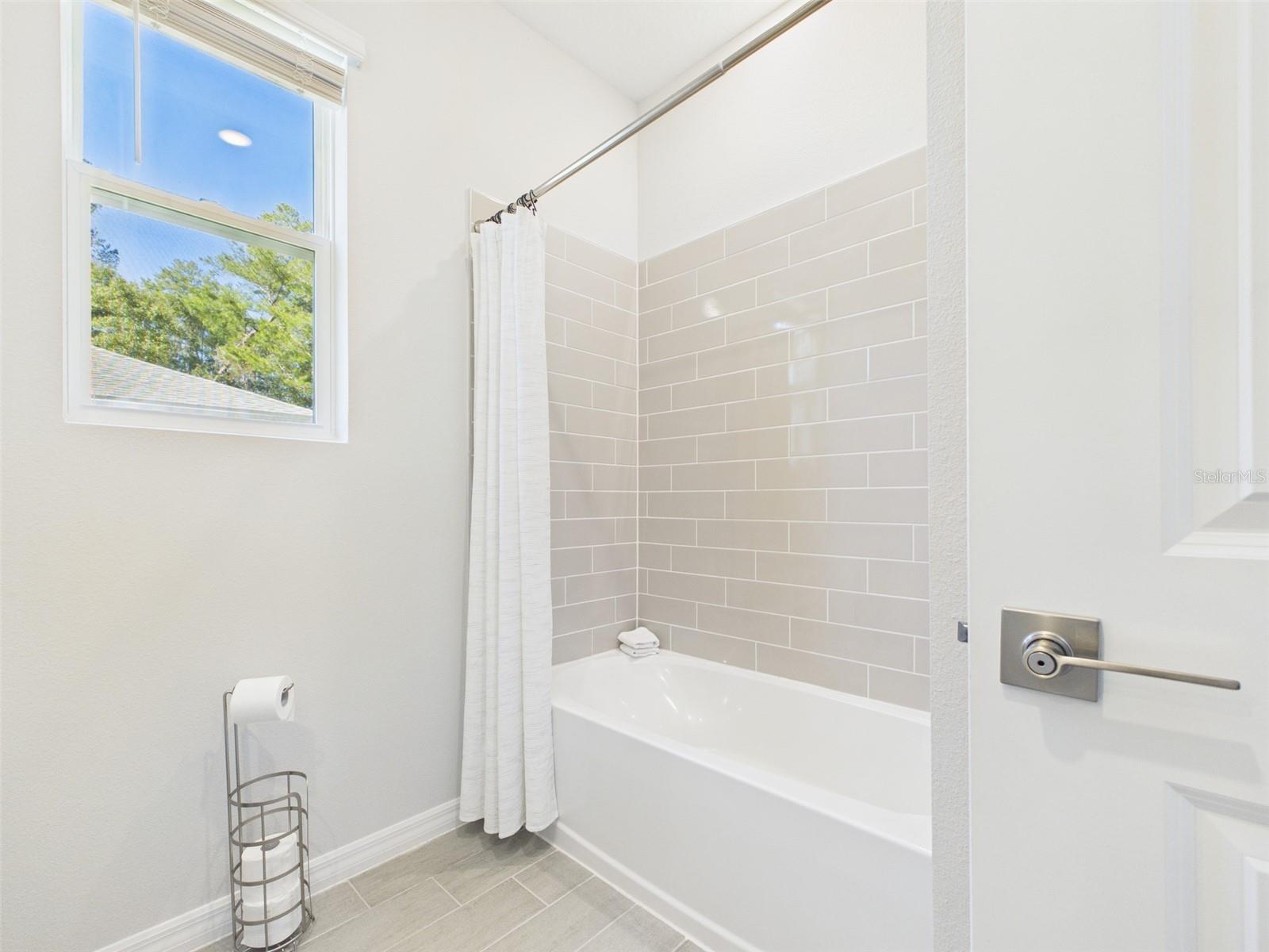 Image 30 of 35 For 8499 Inca Way