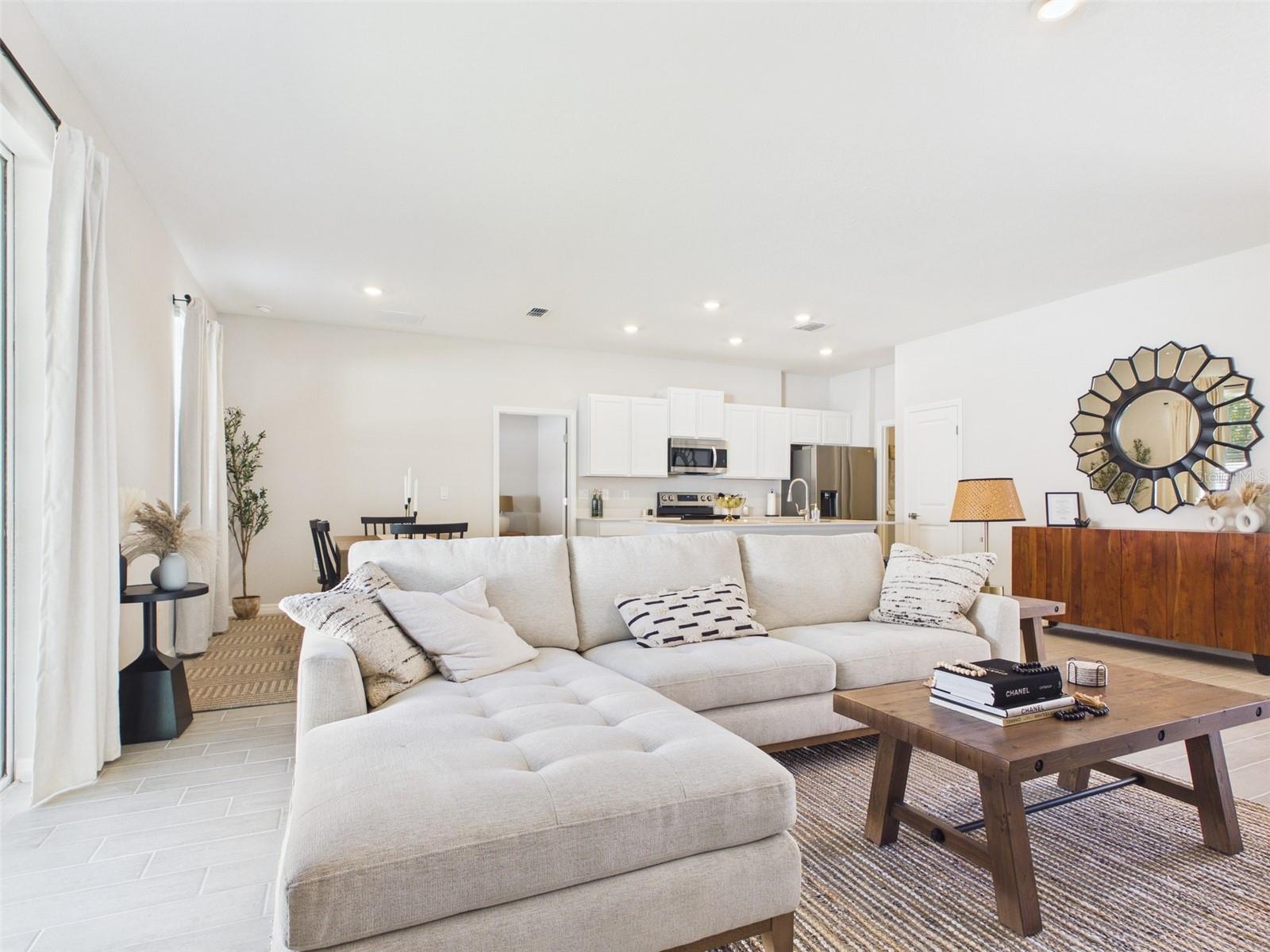 Image 8 of 35 For 8499 Inca Way