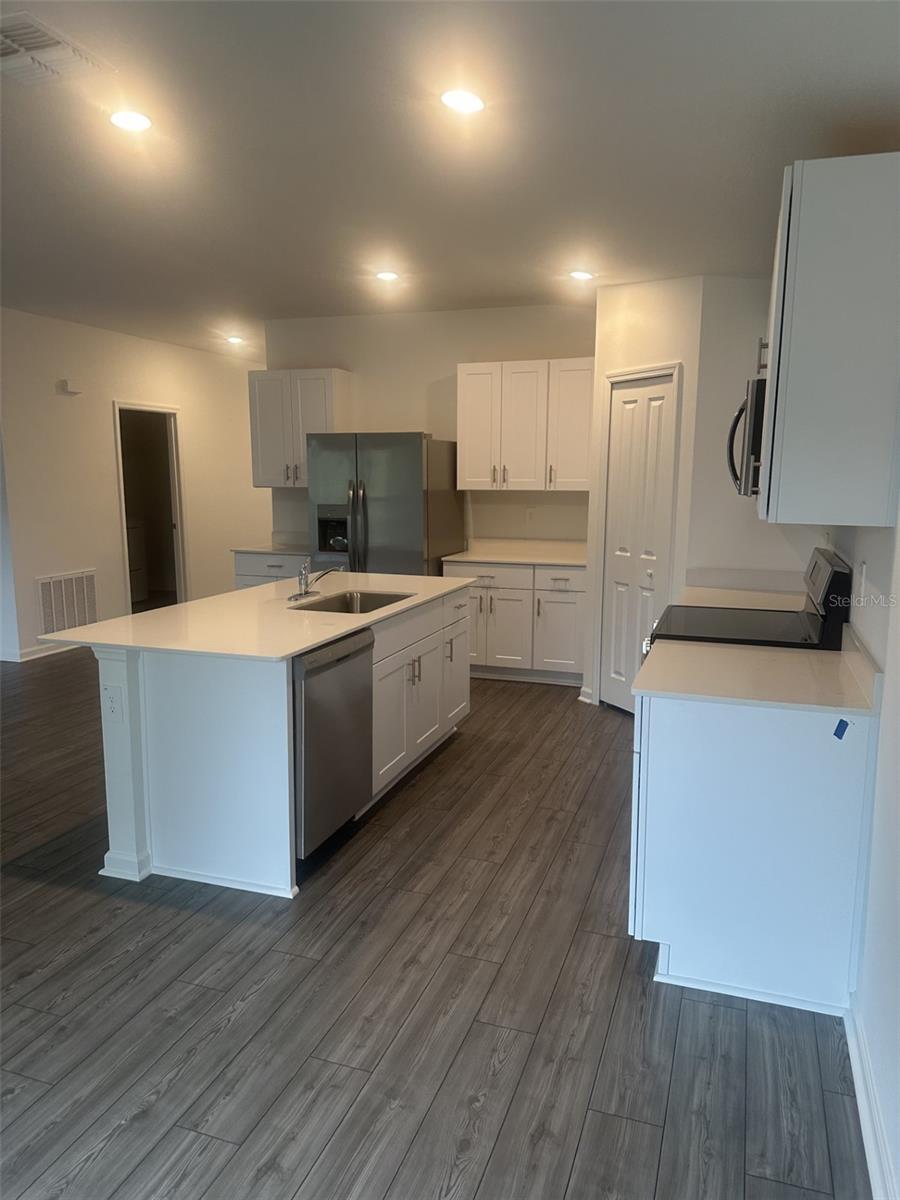 Image 18 of 40 For 8934 135th Street