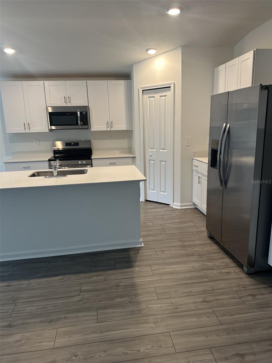 Image 33 of 40 For 8934 135th Street