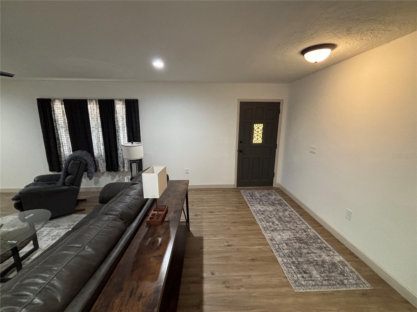 Image 27 of 48 For 13329 38th Avenue