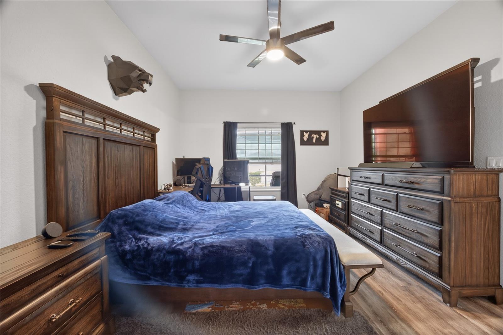 Image 16 of 29 For 3415 Anthony Road 303