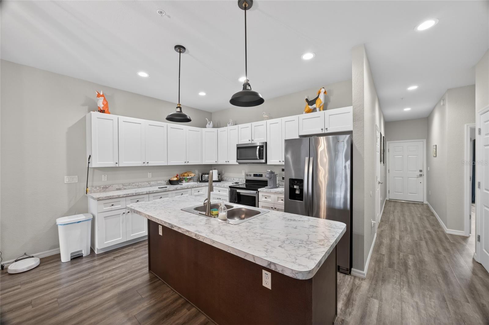 Image 4 of 29 For 3415 Anthony Road 303