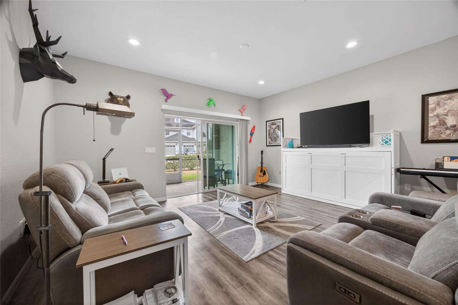 Image 6 of 29 For 3415 Anthony Road 303