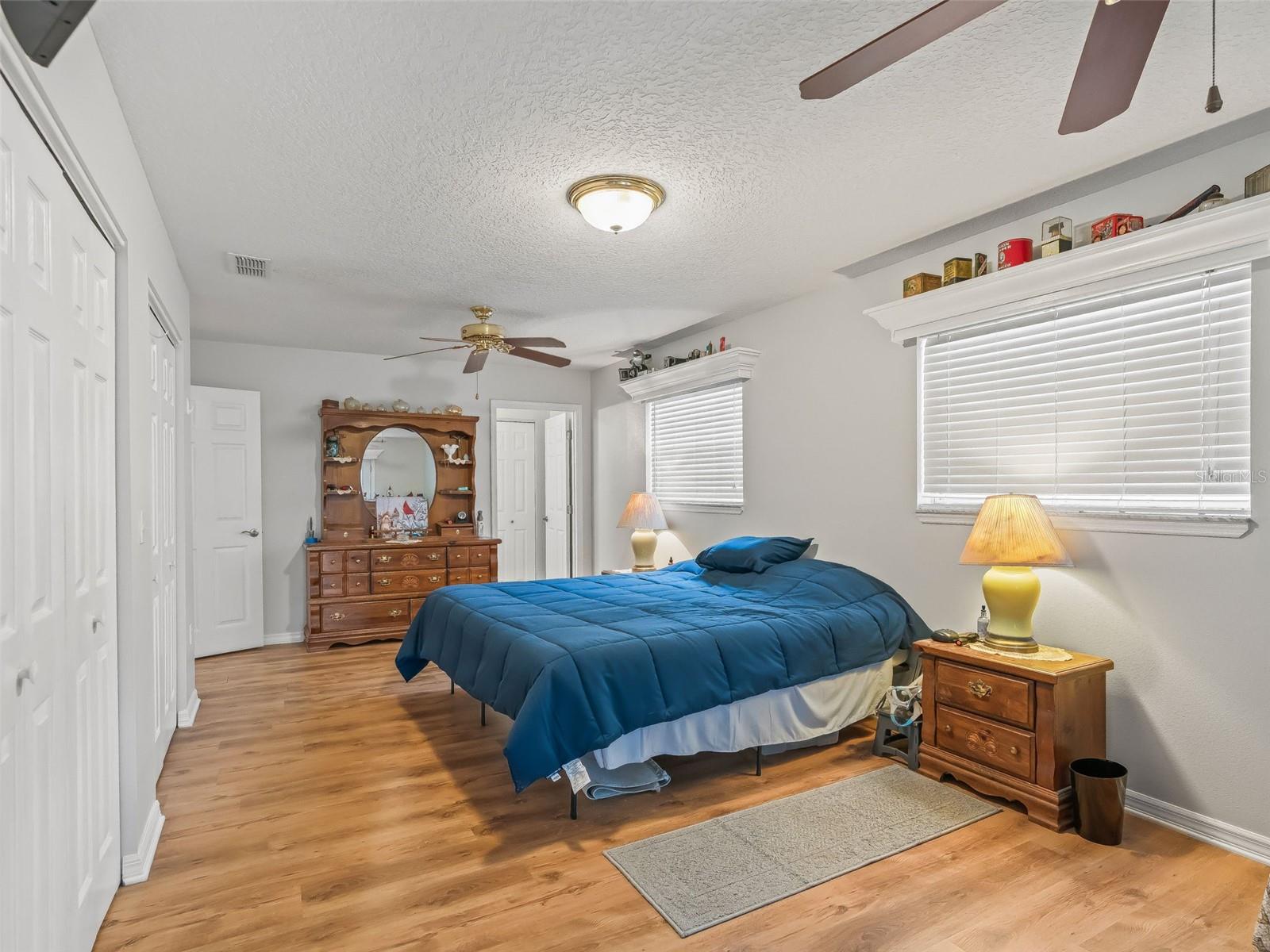 Image 14 of 43 For 4430 Cr 542h