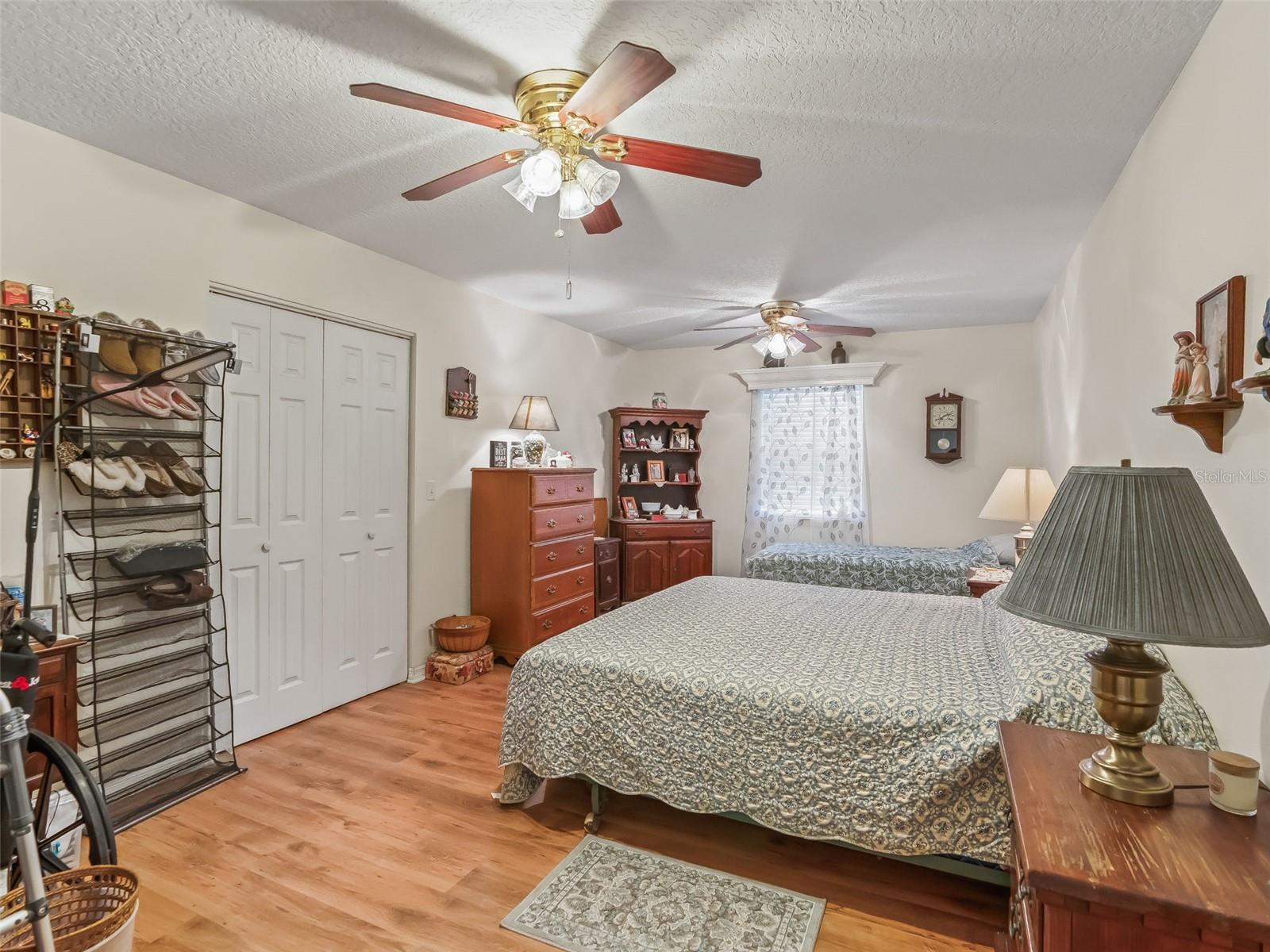 Image 16 of 43 For 4430 Cr 542h