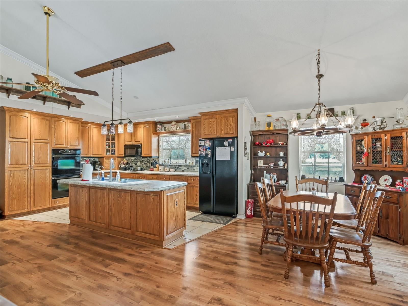 Image 8 of 43 For 4430 Cr 542h