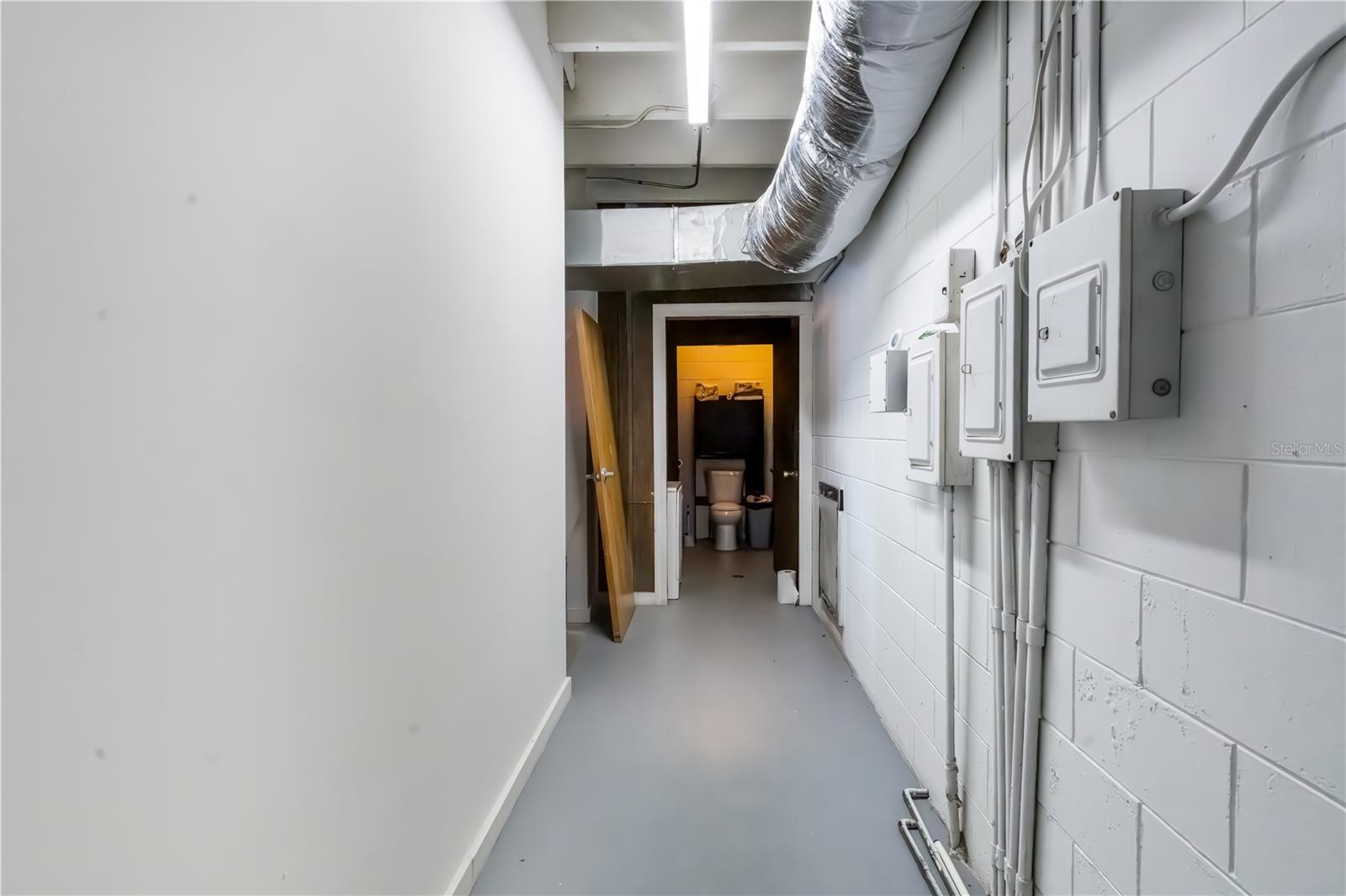 Image 11 of 25 For 2310 59th Street