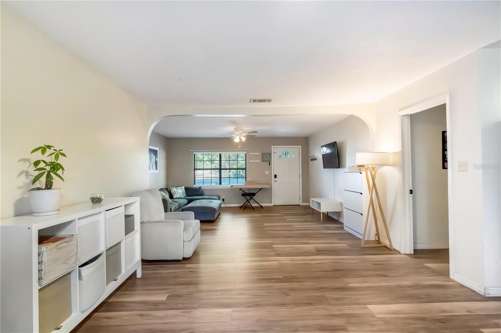 Image 21 of 25 For 2310 59th Street