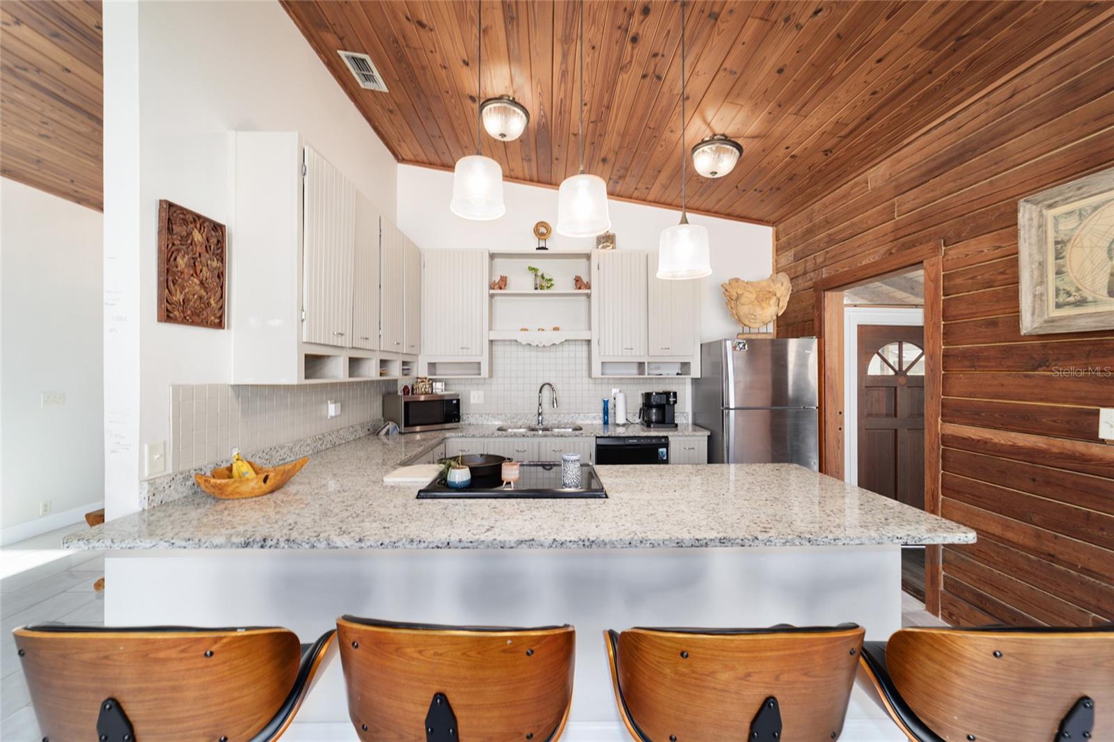 Image 14 of 44 For 3510 5th Court